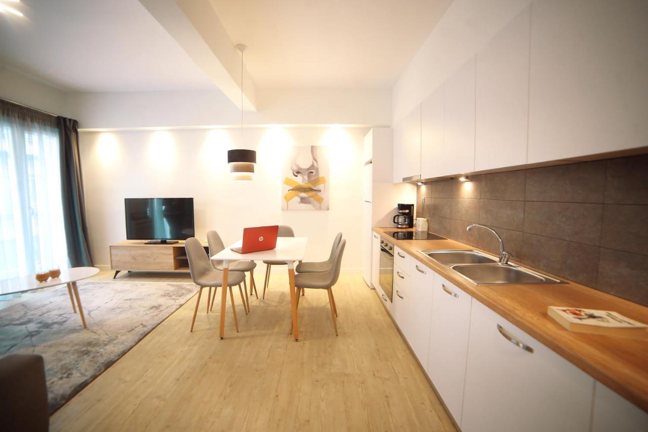 Morum Urban Atina
